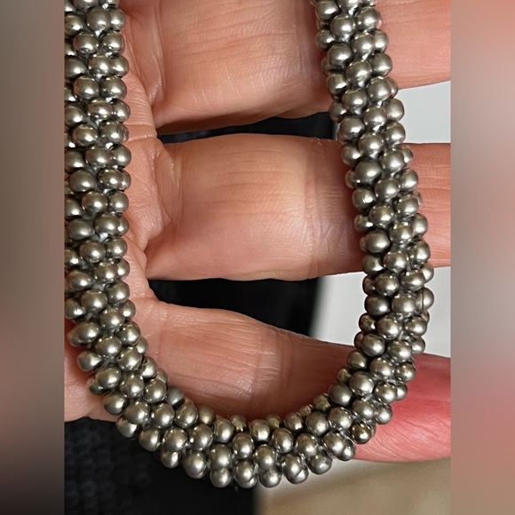 Vtg Silver tone Tony beaded Necklace 17.5” from neck to bottom of necklace - Picture 4 of 5
